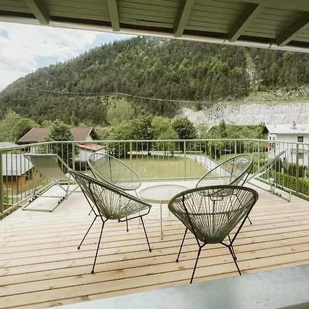 Ferienwohnung Lebe' Scharnitz Exterior foto