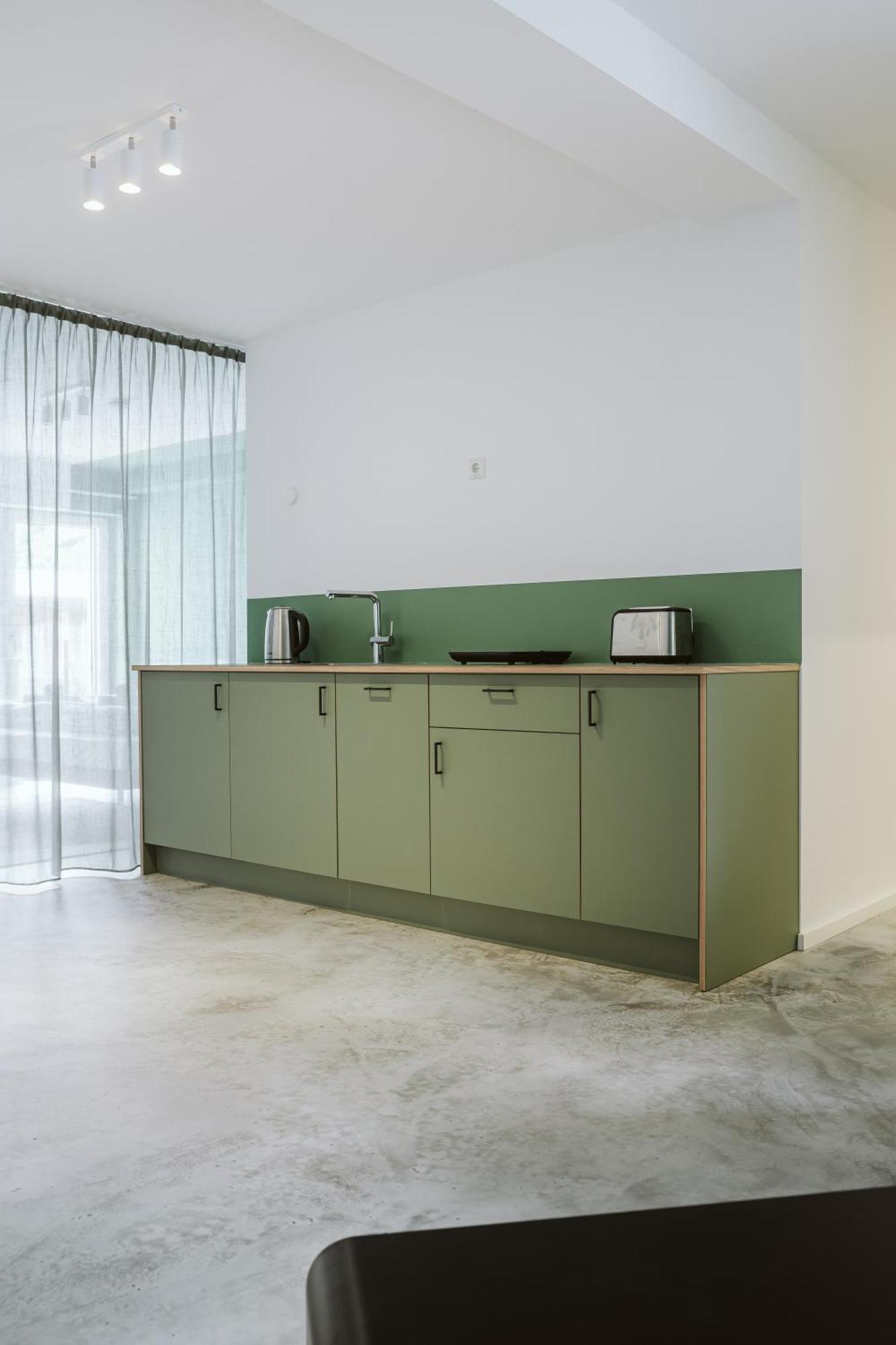 Lebe' Apartment *